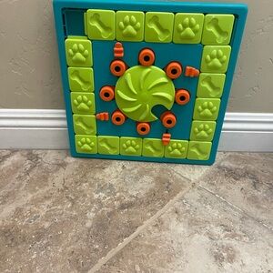 Pet puzzles